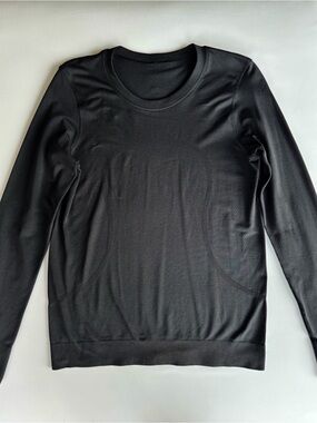 Lululemon Swiftly Relaxed Long Sleeve Top
